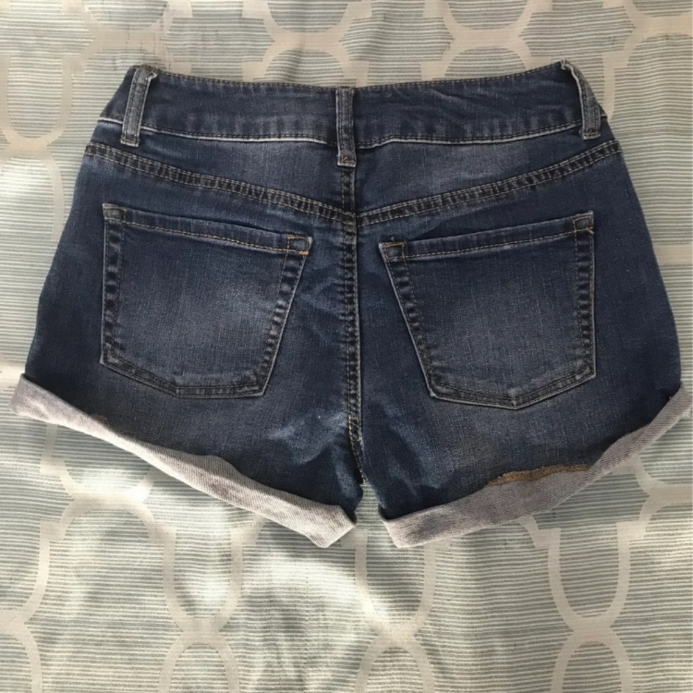 🍄Jean Shorts - Picture 2 of 3